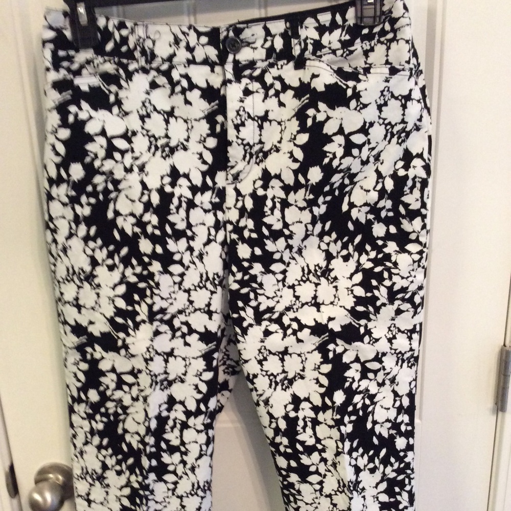 Capris pants